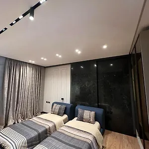 Apartment Remarkable 