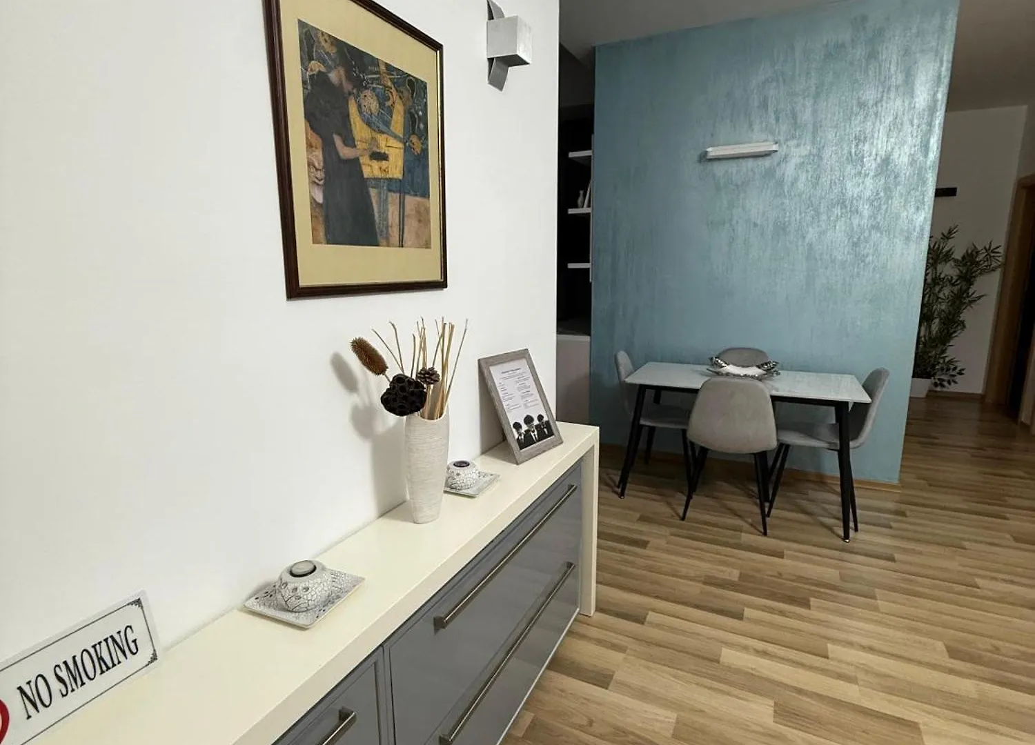 Peaky Hotel Durres